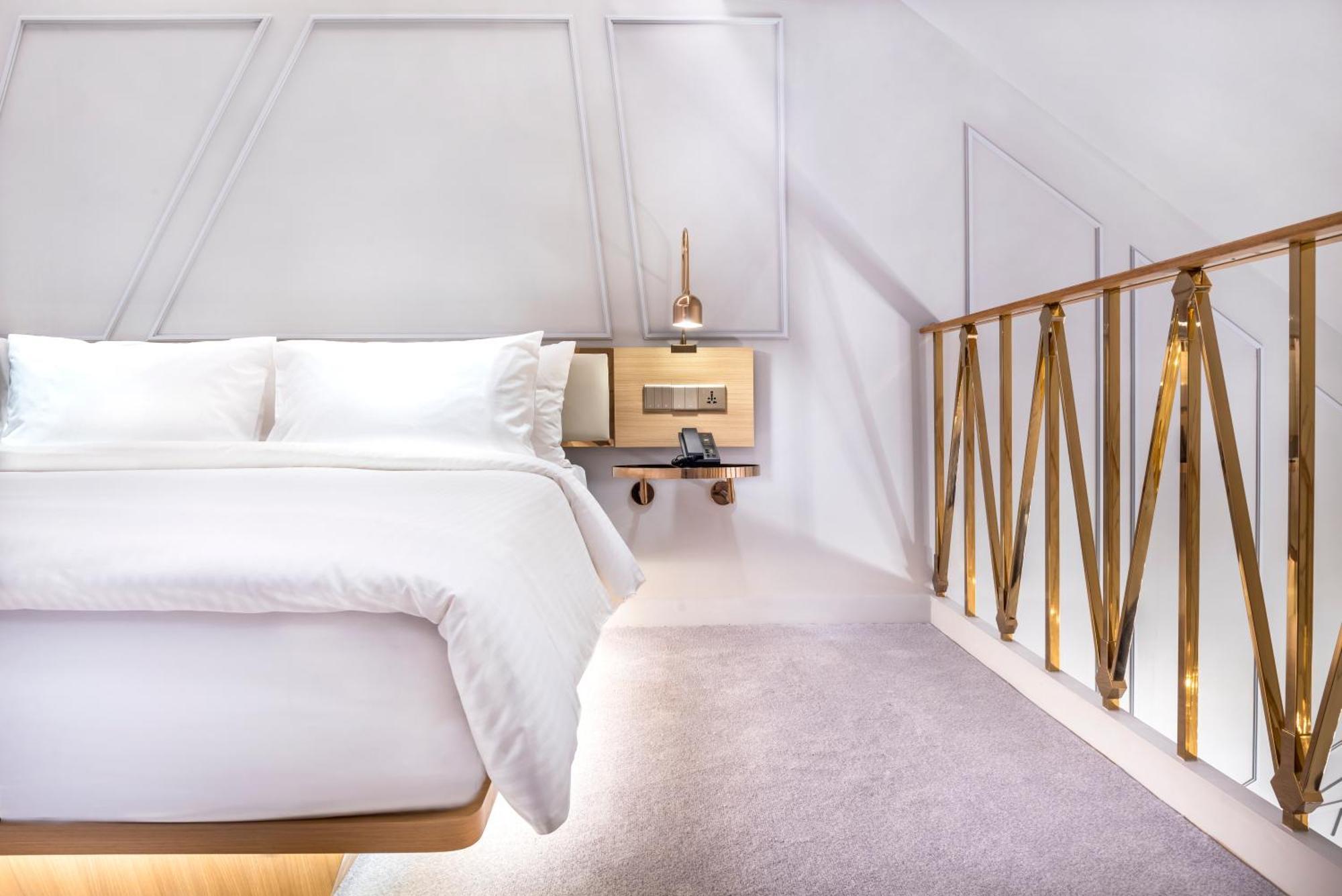 ザ プレステージ ホテル ペナン ジョージタウン エクステリア 写真 A bedroom at the hotel